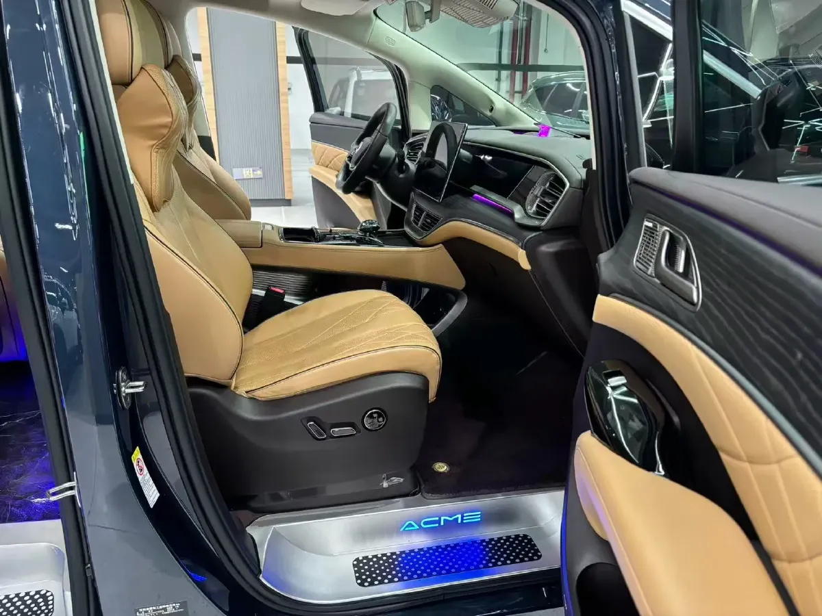 2024 Denza D9 1.5T 139HP L4 E-CVT PHEV 40KWH,autocango,china used car exporter,china ev exporter,chinese used car exporter,chinese used ev exporter