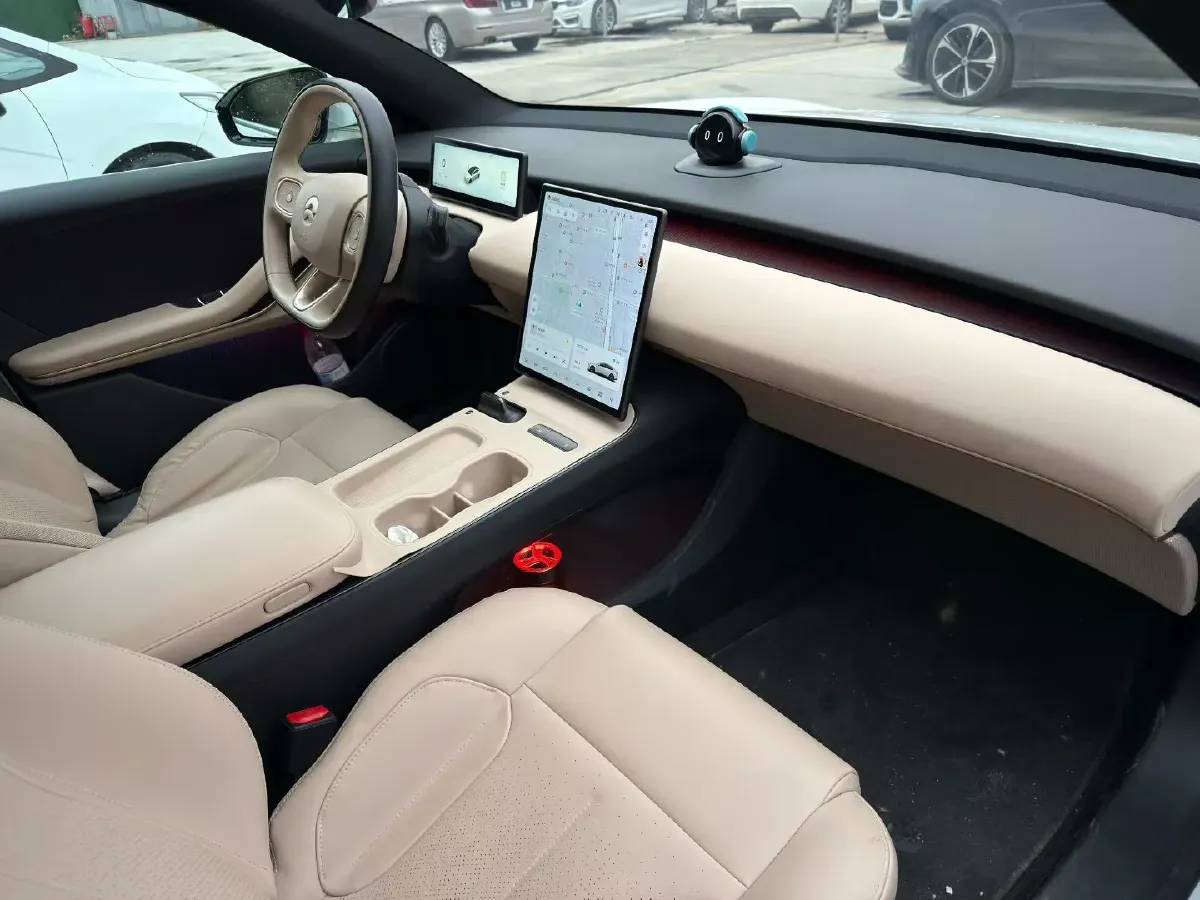 2022 JunTian HeiWuShi Youth 2.0T 203HP L4 6AT,autocango,china used car exporter,china ev exporter,chinese used car exporter,chinese used ev exporter