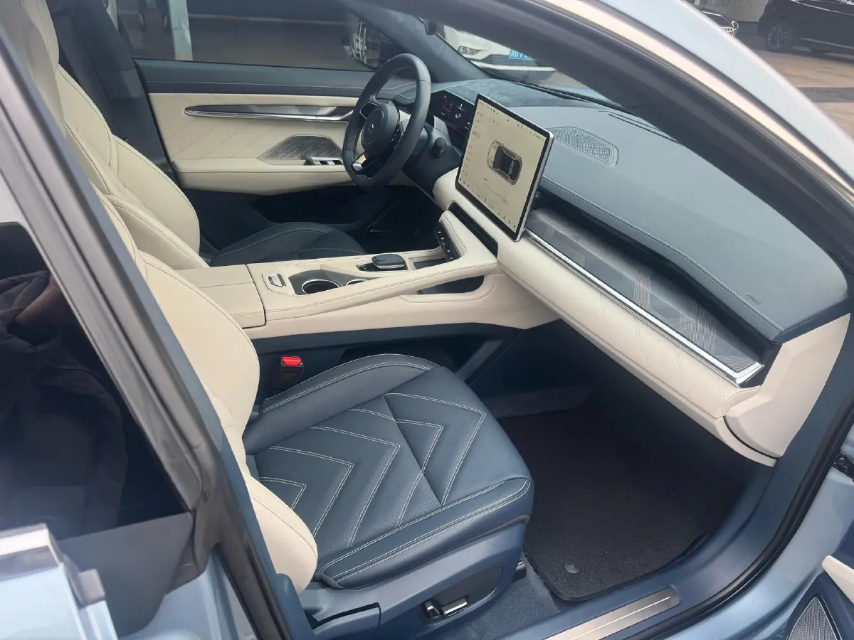 2022 Zeekr 001 BEV 100KWH,autocango,china used car exporter,china ev exporter,chinese used car exporter,chinese used ev exporter