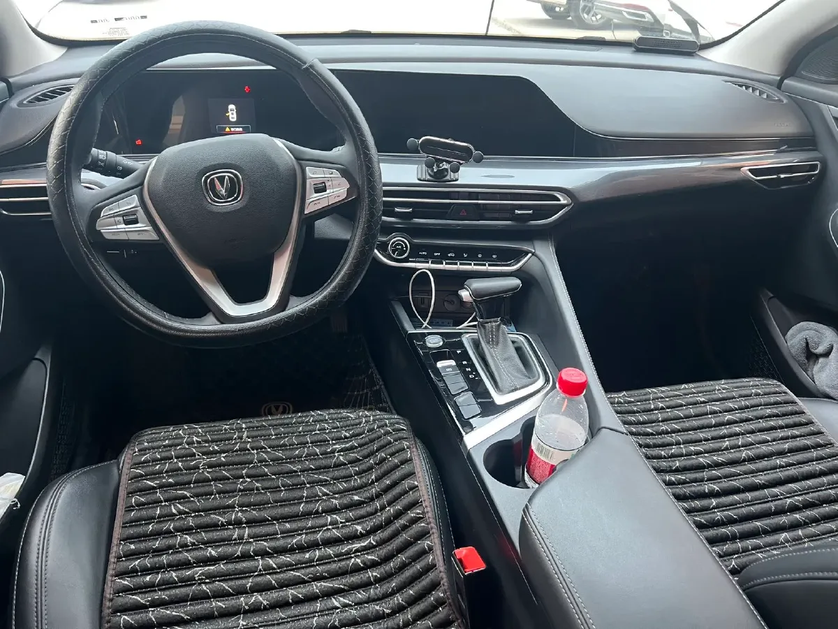 2020 ChangAn Eado 1.6L 128HP L4 6AT,autocango,china used car exporter,china ev exporter,chinese used car exporter,chinese used ev exporter