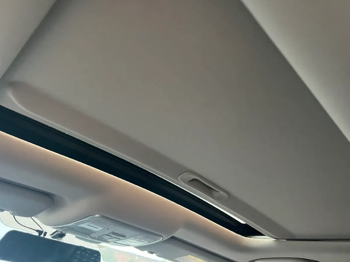 2020 ChangAn Eado 1.6L 128HP L4 6AT,autocango,china used car exporter,china ev exporter,chinese used car exporter,chinese used ev exporter