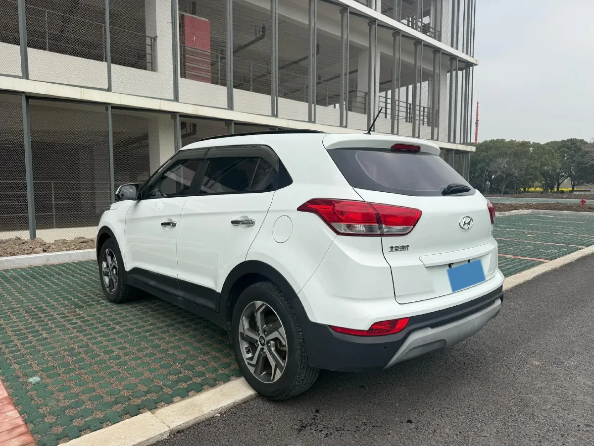 2016 Hyundai ix25 1.6T 160HP L4 7DCT,autocango,china used car exporter,china ev exporter,chinese used car exporter,chinese used ev exporter