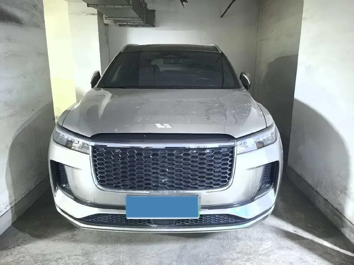 2021 Li ONE Range Extended 131HP REEV 40.5KWH,autocango,china used car exporter,china ev exporter,chinese used car exporter,chinese used ev exporter