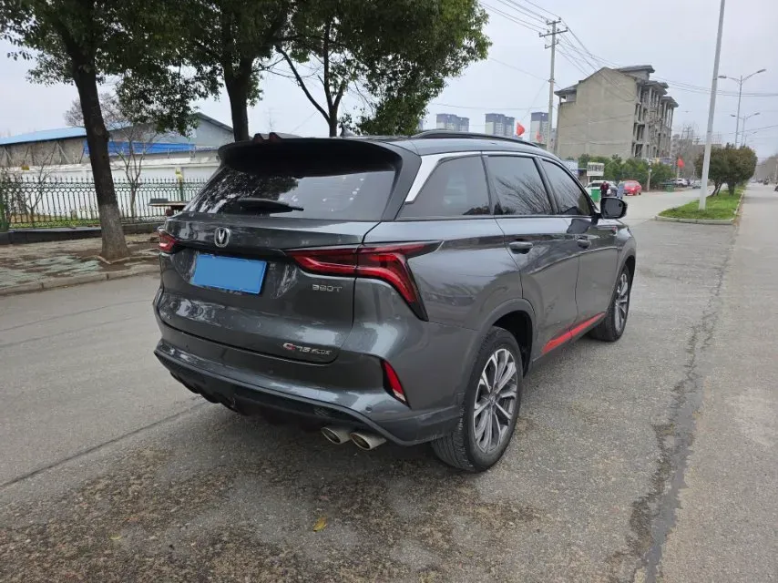 2020 ChangAn CS75 Plus 2.0T 233HP L4 8AT,autocango,china used car exporter,china ev exporter,chinese used car exporter,chinese used ev exporter