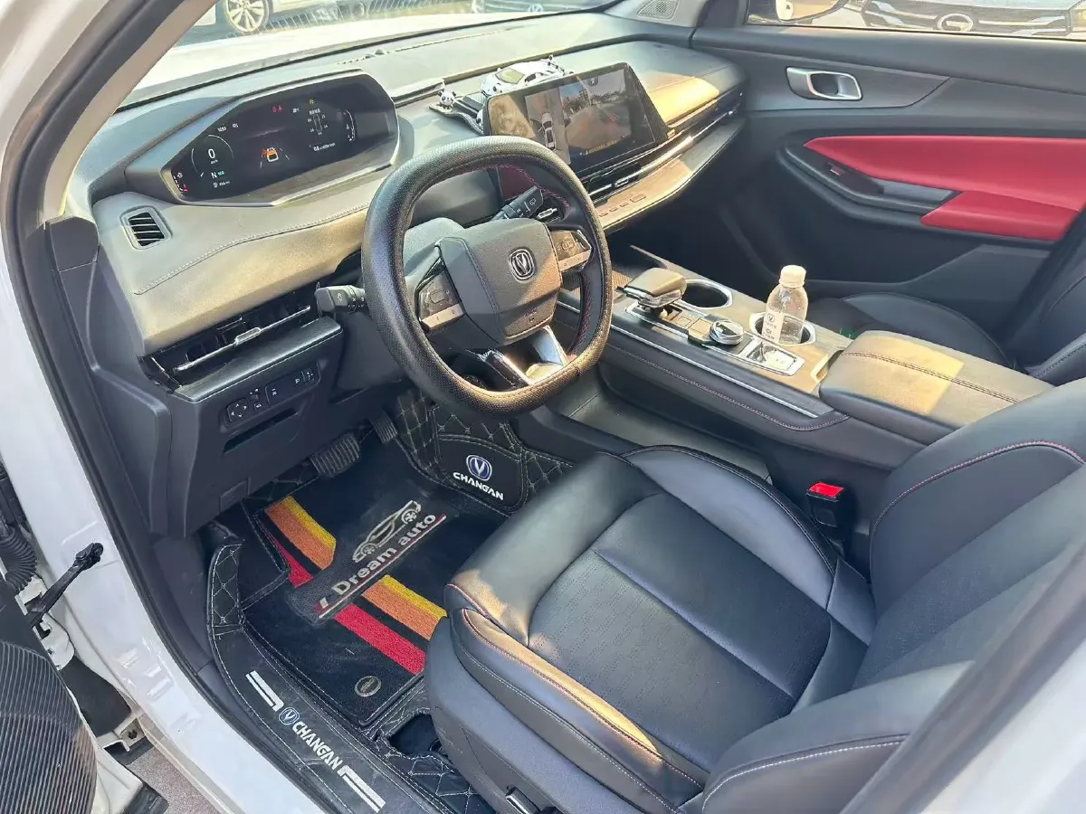 2022 ChangAn Oshan X7 Plus 1.5T 188HP L4 7DCT,autocango,china used car exporter,china ev exporter,chinese used car exporter,chinese used ev exporter