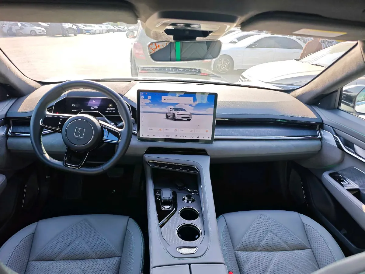 2023 Zeekr 001 BEV 100KWH,autocango,china used car exporter,china ev exporter,chinese used car exporter,chinese used ev exporter