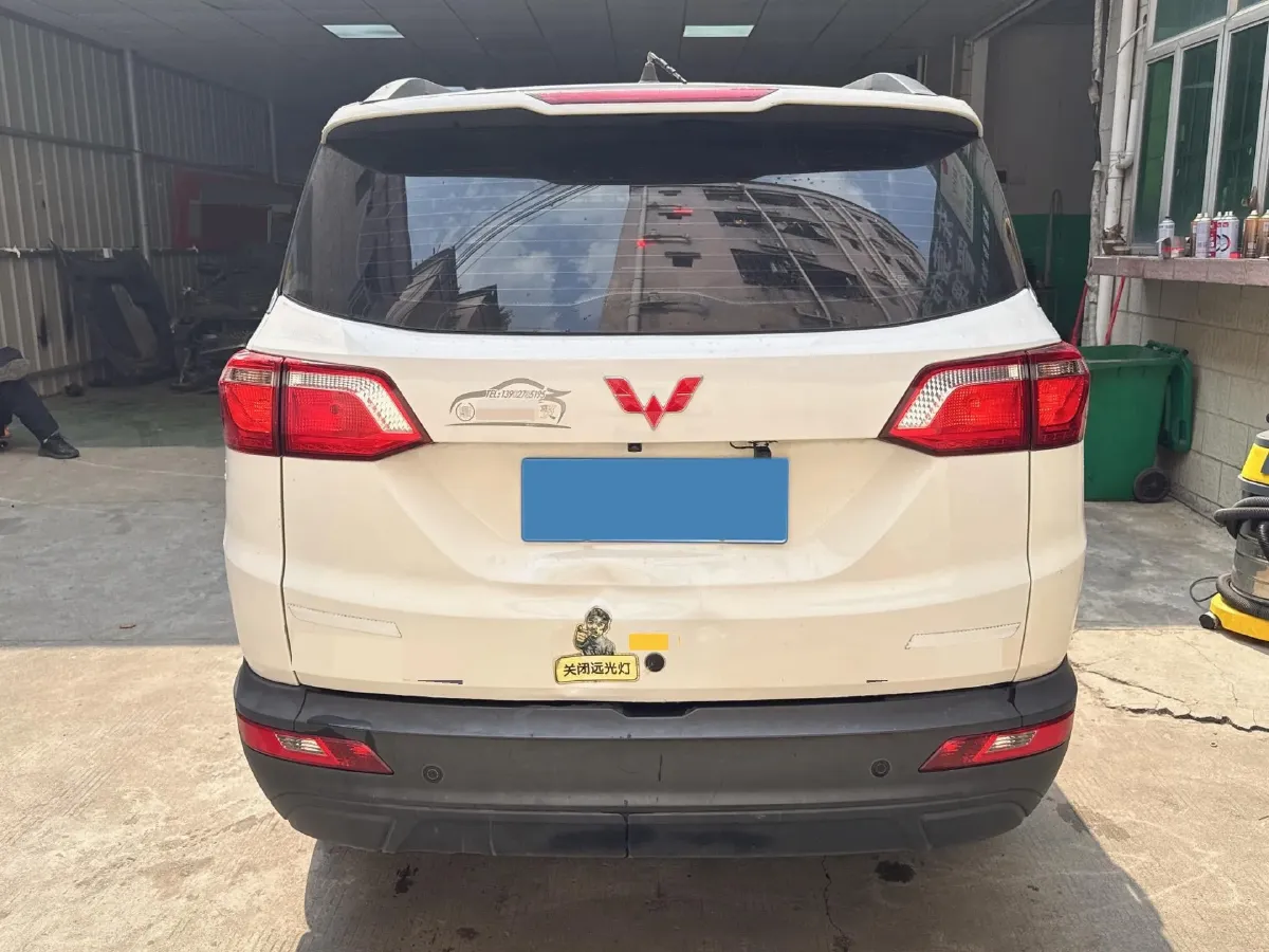 2018 WuLing HongGuang S3 1.5L 112HP L4 6MT,autocango,china used car exporter,china ev exporter,chinese used car exporter,chinese used ev exporter
