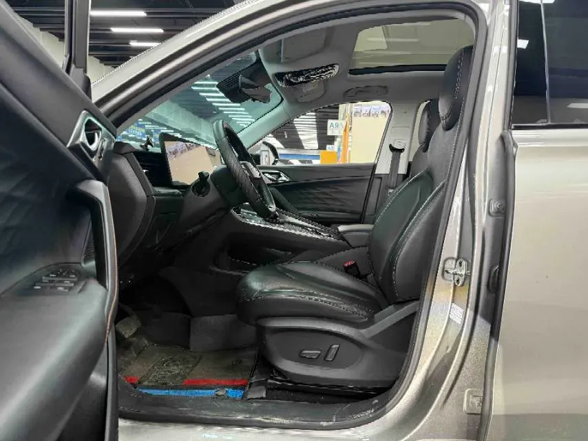 2023 Roewe RX5 1.5T 188HP L4 7DCT,autocango,china used car exporter,china ev exporter,chinese used car exporter,chinese used ev exporter