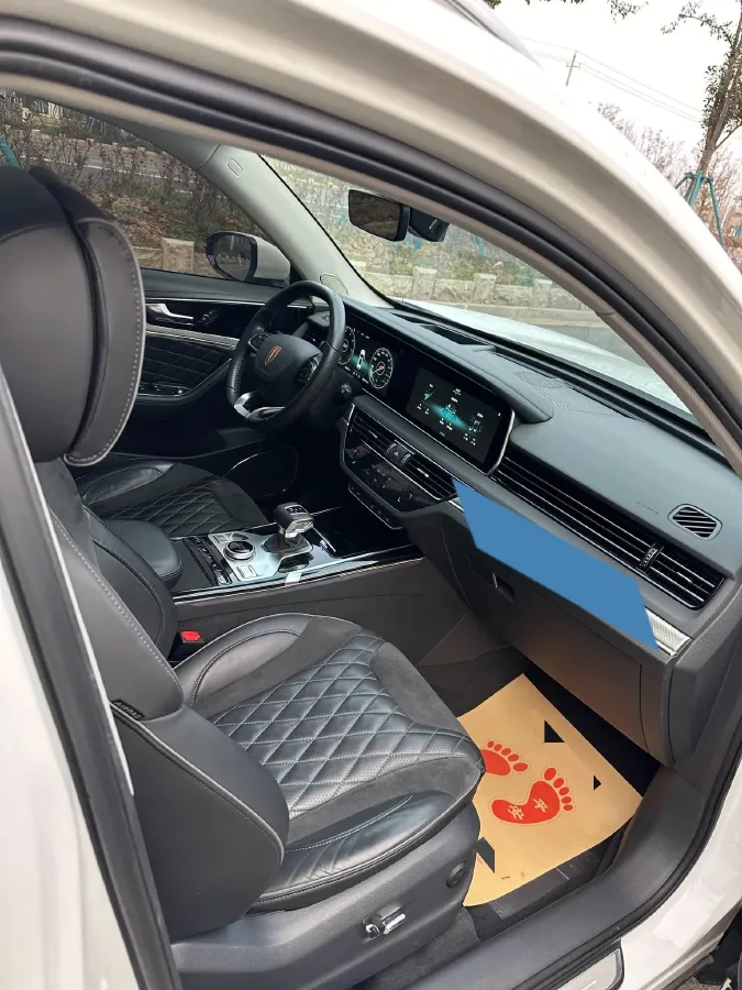 2019 HongQi HS5 2.0T 224HP L4 6AT,autocango,china used car exporter,china ev exporter,chinese used car exporter,chinese used ev exporter