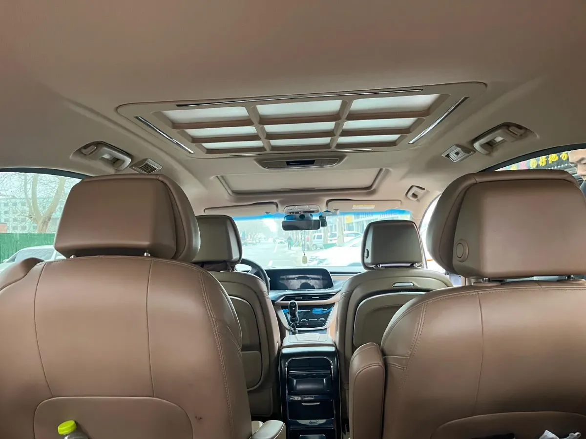 2021 Buick GL8 2.0T 237HP L4 9AT,autocango,china used car exporter,china ev exporter,chinese used car exporter,chinese used ev exporter