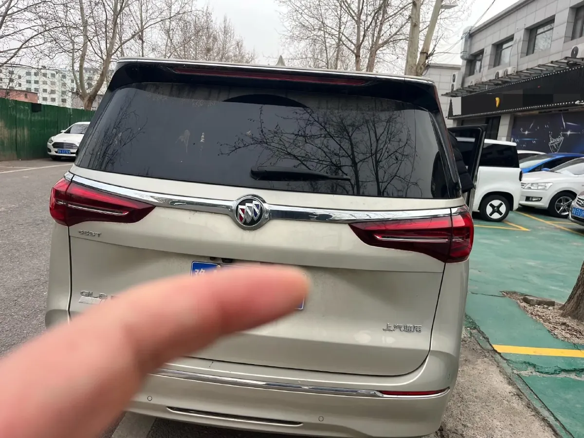 2021 Buick GL8 2.0T 237HP L4 9AT,autocango,china used car exporter,china ev exporter,chinese used car exporter,chinese used ev exporter