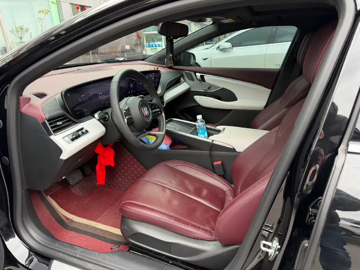 2025 Buick Larcosse 2.0T 237HP L4 9AT,autocango,china used car exporter,china ev exporter,chinese used car exporter,chinese used ev exporter