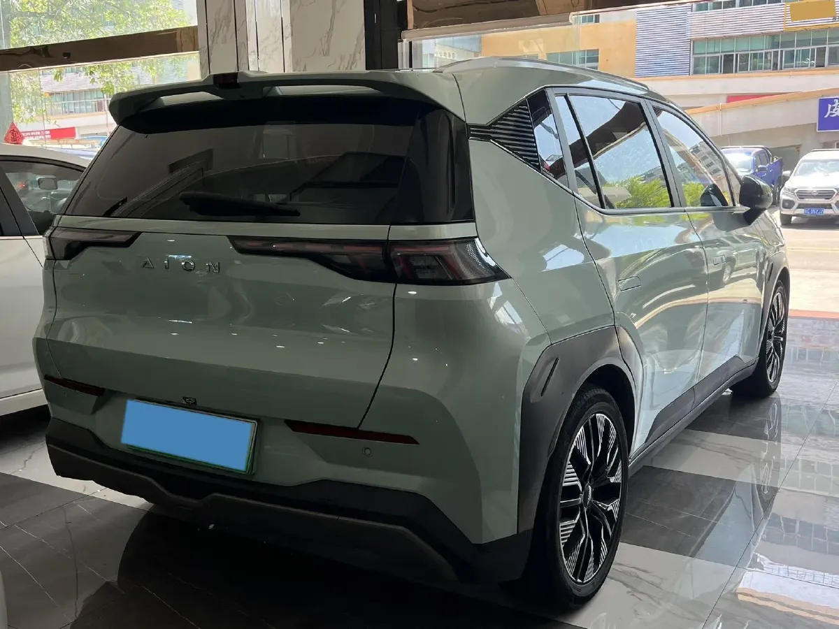 2022 Geely Okavango 1.8T 184HP L4 7DCT,autocango,china used car exporter,china ev exporter,chinese used car exporter,chinese used ev exporter