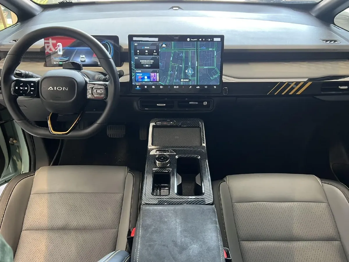 2022 Geely Okavango 1.8T 184HP L4 7DCT,autocango,china used car exporter,china ev exporter,chinese used car exporter,chinese used ev exporter