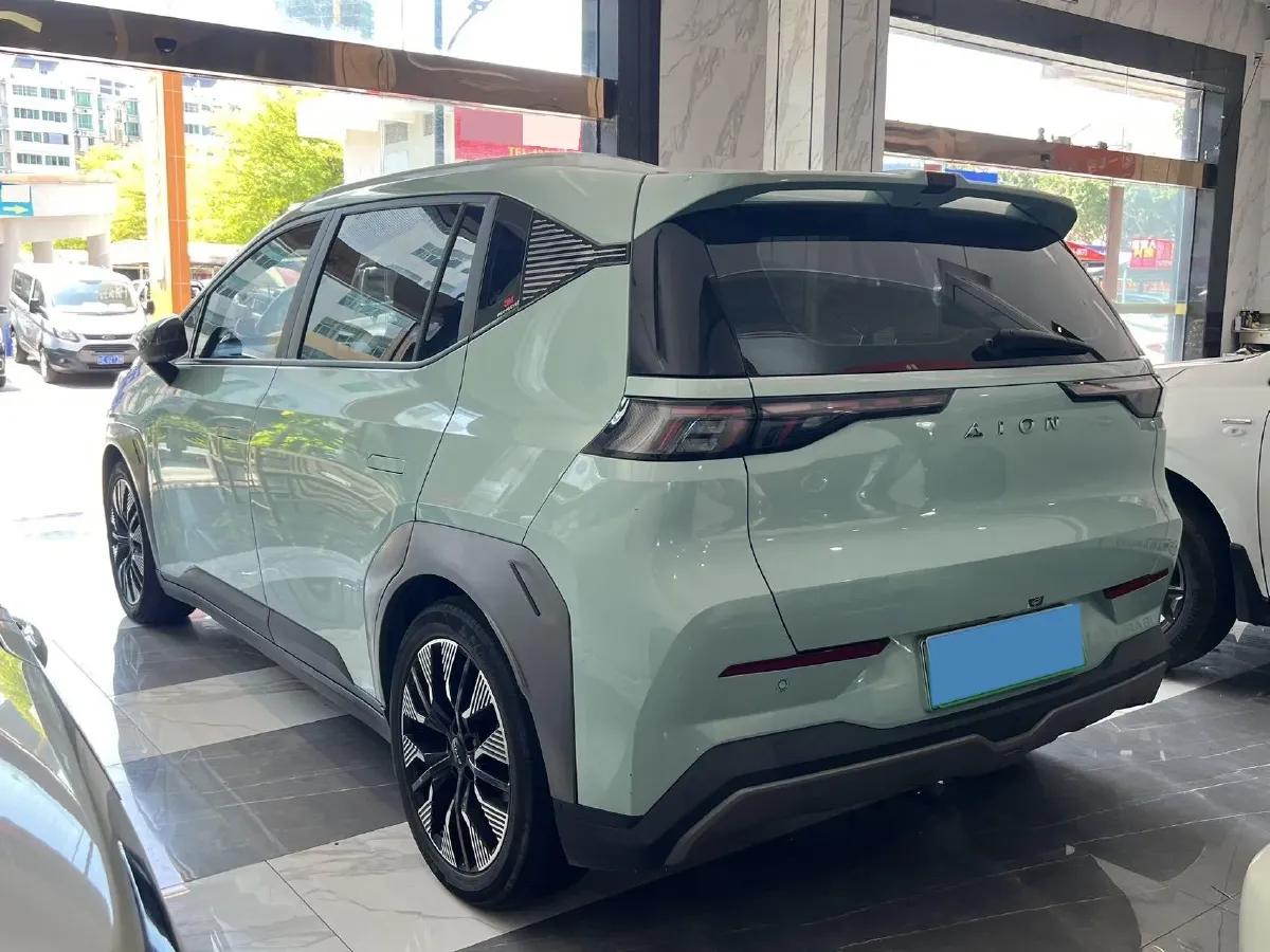 2022 Geely Okavango 1.8T 184HP L4 7DCT,autocango,china used car exporter,china ev exporter,chinese used car exporter,chinese used ev exporter