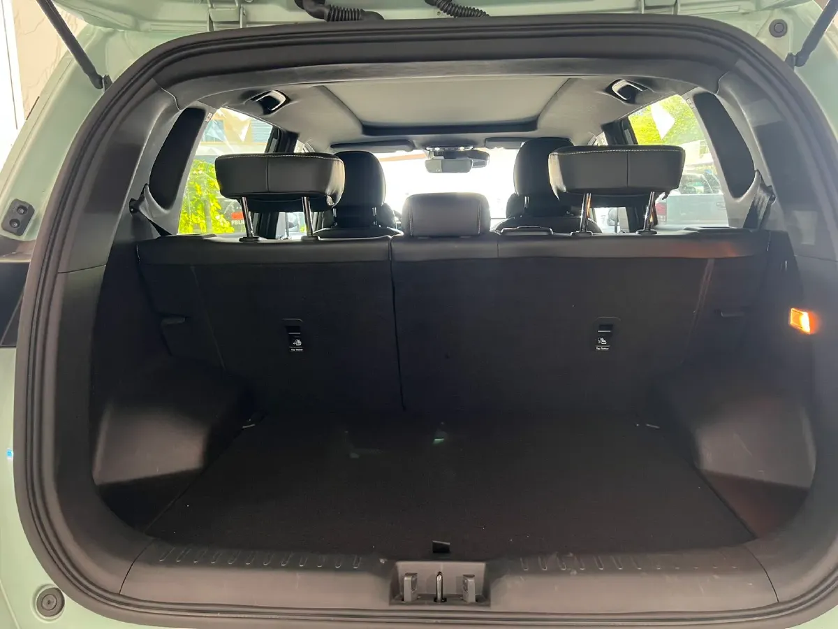 2022 Geely Okavango 1.8T 184HP L4 7DCT,autocango,china used car exporter,china ev exporter,chinese used car exporter,chinese used ev exporter