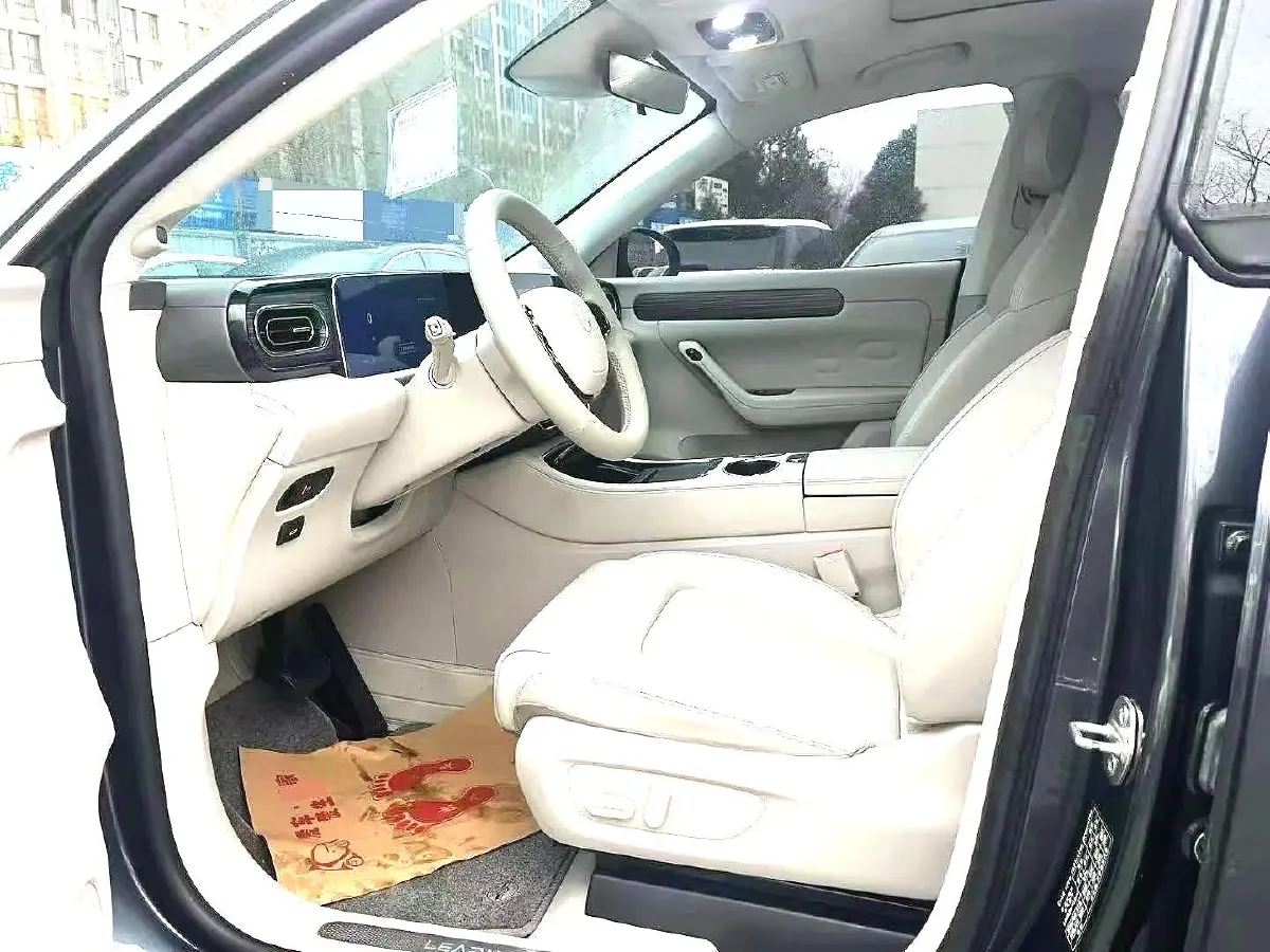 2023 Leapmotor C11 BEV 69.2KWH,autocango,china used car exporter,china ev exporter,chinese used car exporter,chinese used ev exporter