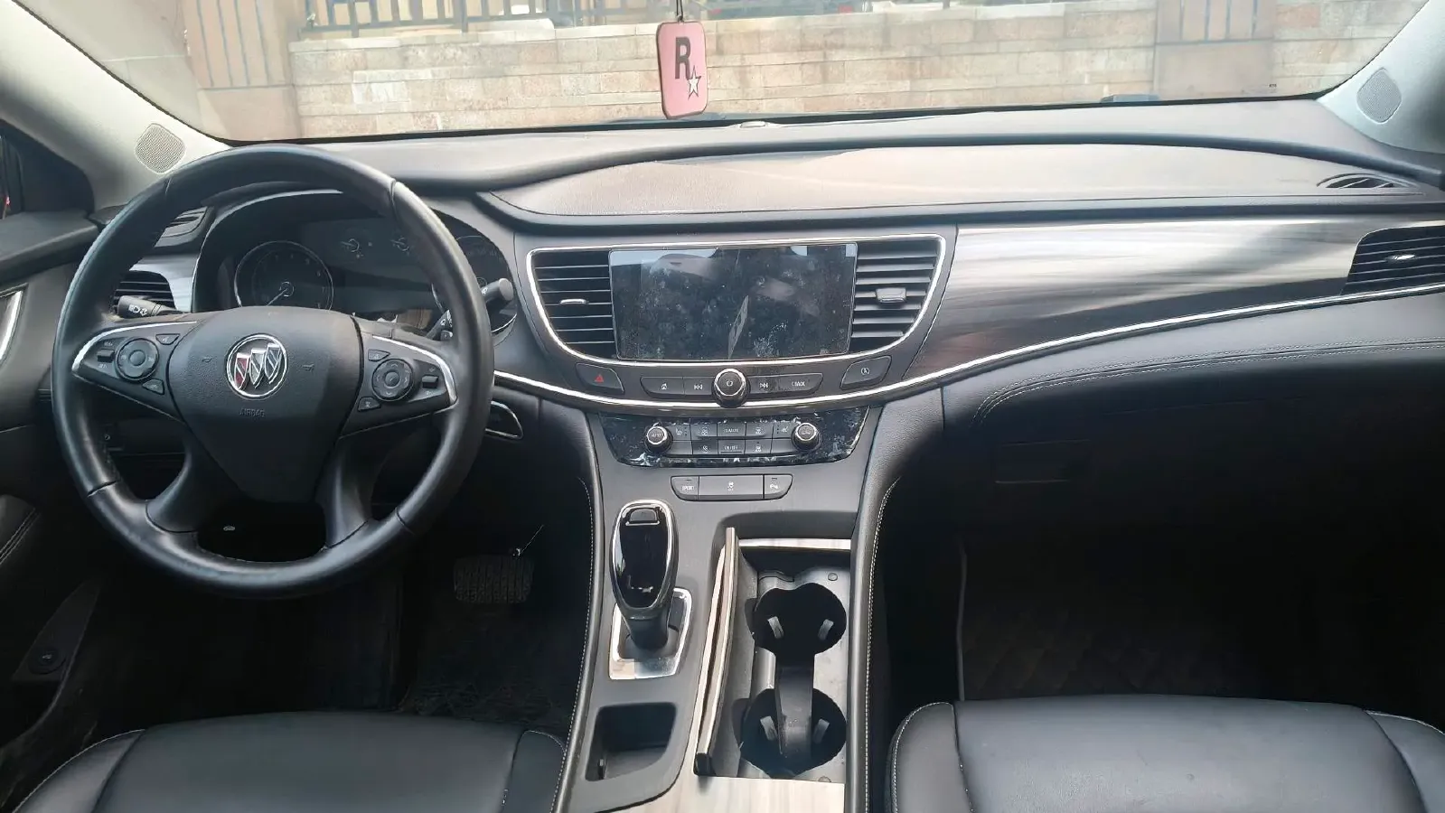 2022 Buick Larcosse 2.0T 237HP L4 9AT,autocango,china used car exporter,china ev exporter,chinese used car exporter,chinese used ev exporter