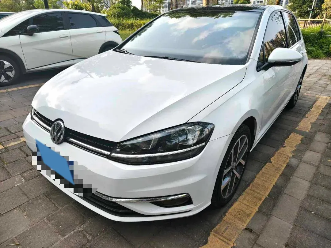 2019 Brilliance Auto V7 1.8T 231HP L4 7DCT,autocango,china used car exporter,china ev exporter,chinese used car exporter,chinese used ev exporter