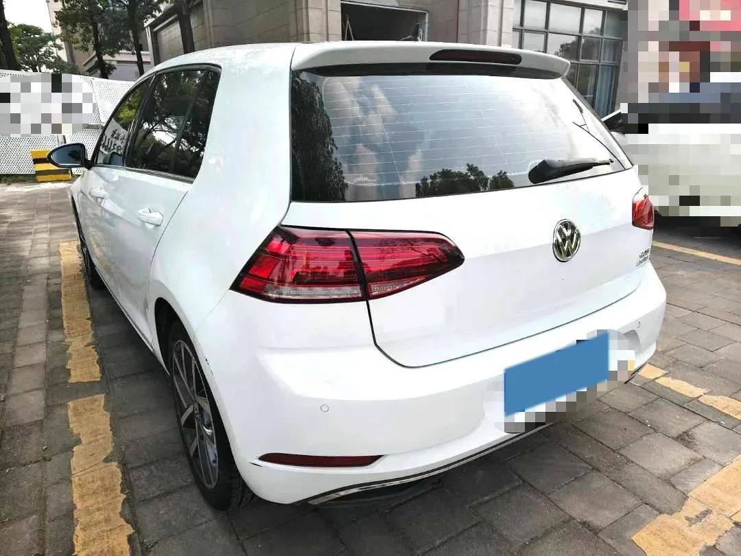 2019 Brilliance Auto V7 1.8T 231HP L4 7DCT,autocango,china used car exporter,china ev exporter,chinese used car exporter,chinese used ev exporter