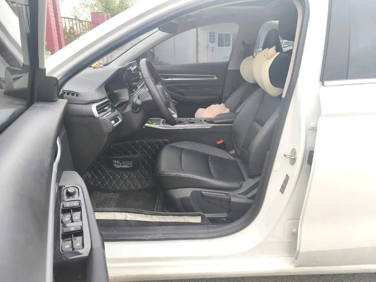 2022 Geely Emgrand 1.5L 114HP L4 CVT,autocango,china used car exporter,china ev exporter,chinese used car exporter,chinese used ev exporter