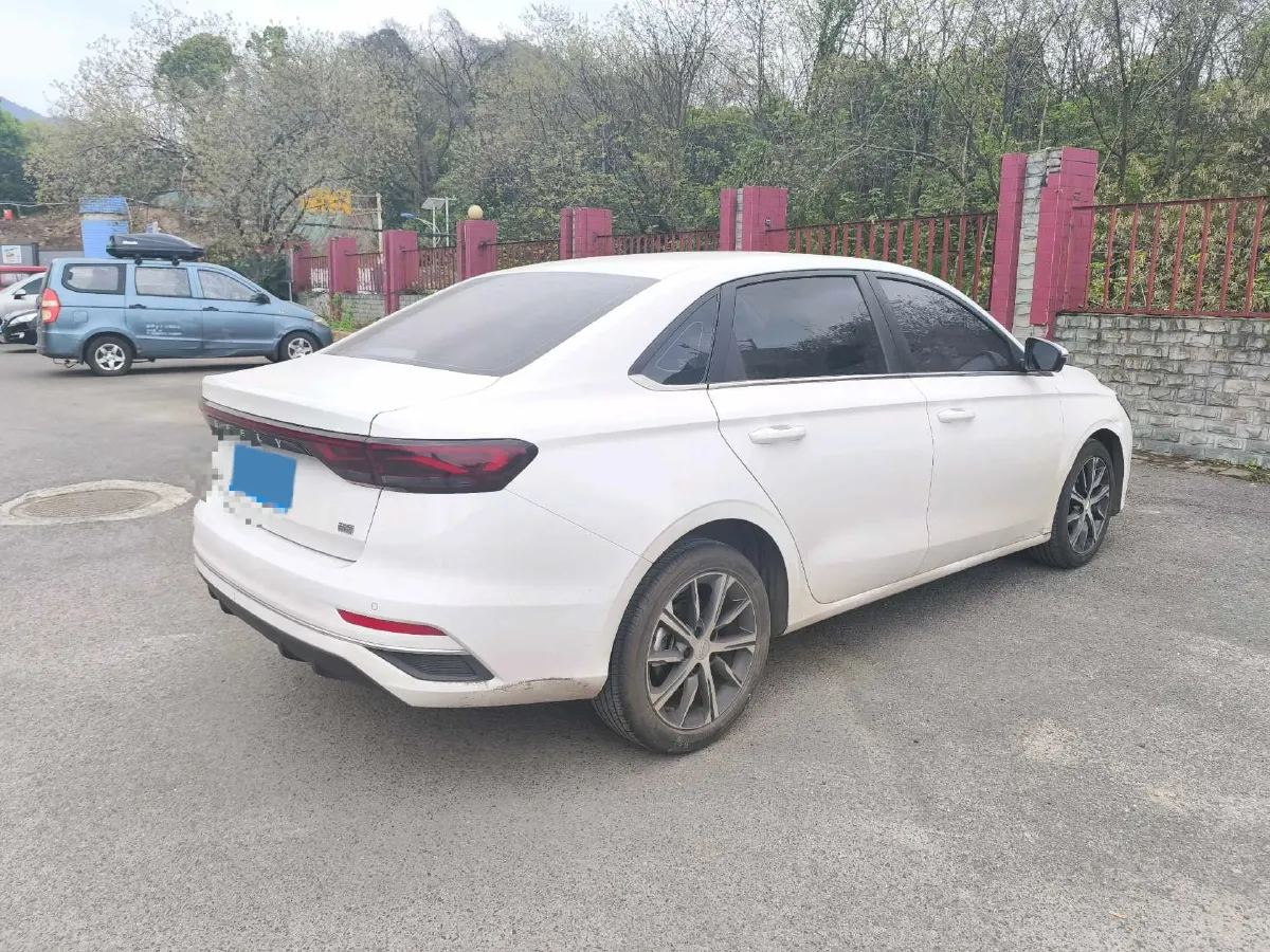2022 Geely Emgrand 1.5L 114HP L4 CVT,autocango,china used car exporter,china ev exporter,chinese used car exporter,chinese used ev exporter