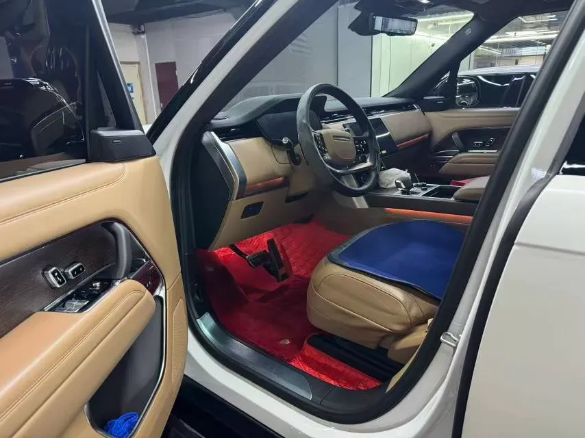 2024 Land Rover Range Rover 3.0T 400HP L6 8AT,autocango,china used car exporter,china ev exporter,chinese used car exporter,chinese used ev exporter