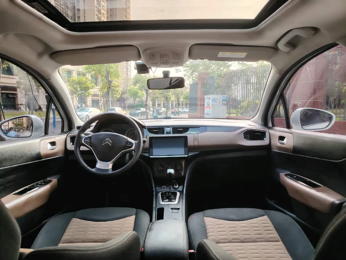 2019 Citroen C4L 1.2T 136HP L3 6AT,autocango,china used car exporter,china ev exporter,chinese used car exporter,chinese used ev exporter