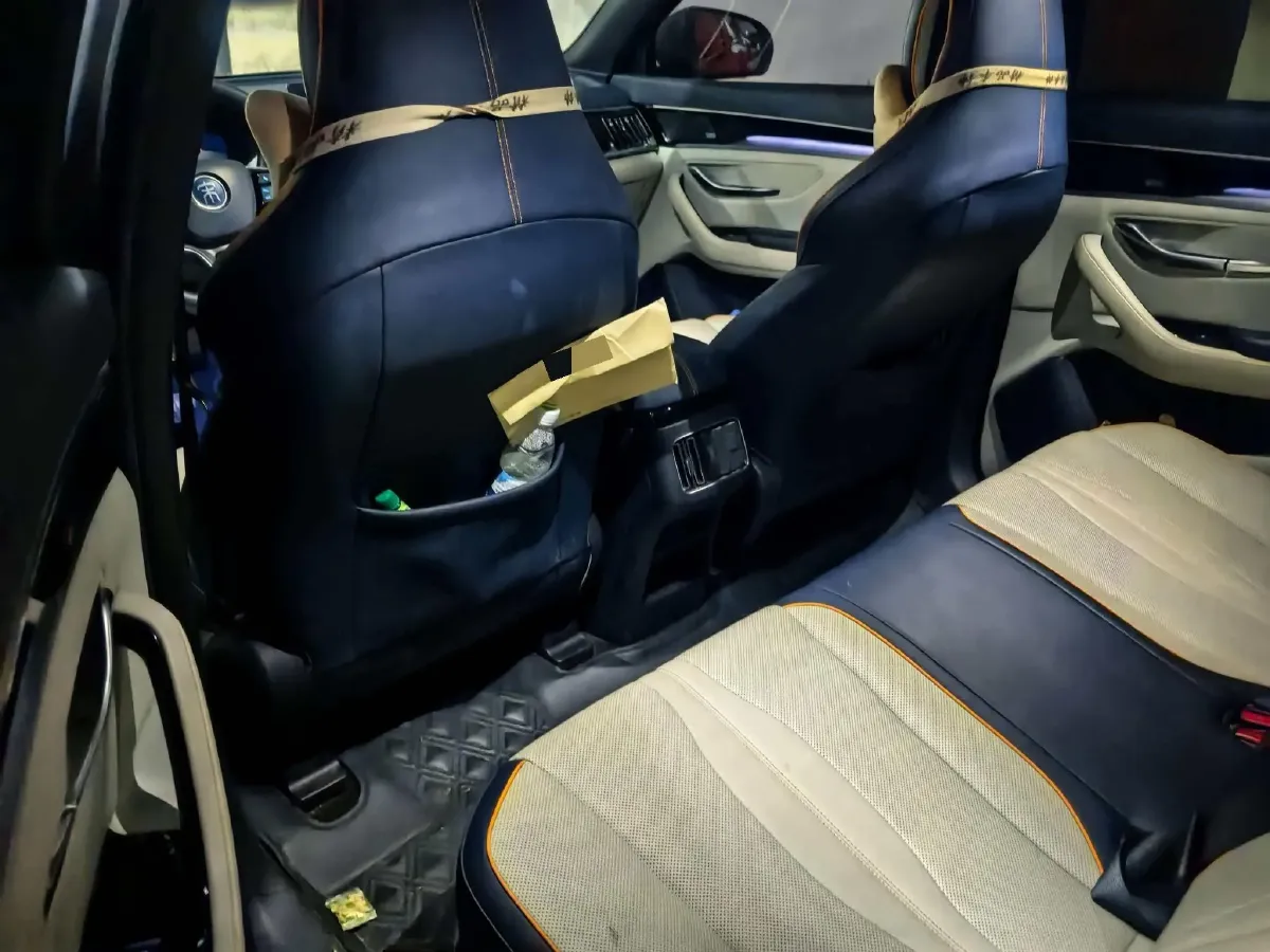 2021 Geely JiaJi 1.5T 177HP L3 7DCT PHEV 11.3KWH,autocango,china used car exporter,china ev exporter,chinese used car exporter,chinese used ev exporter