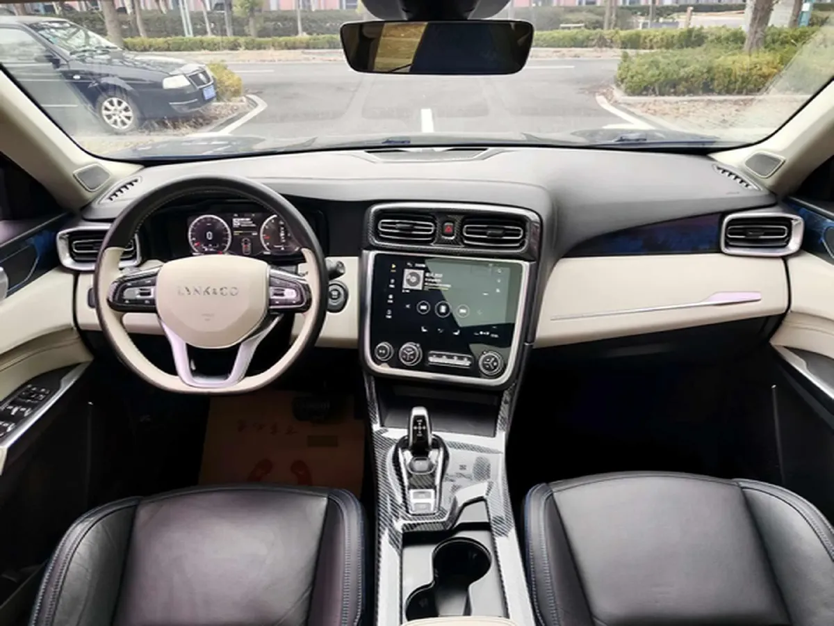 2017 Foton Sauvana 2.0T 218HP L4 6AT,autocango,china used car exporter,china ev exporter,chinese used car exporter,chinese used ev exporter