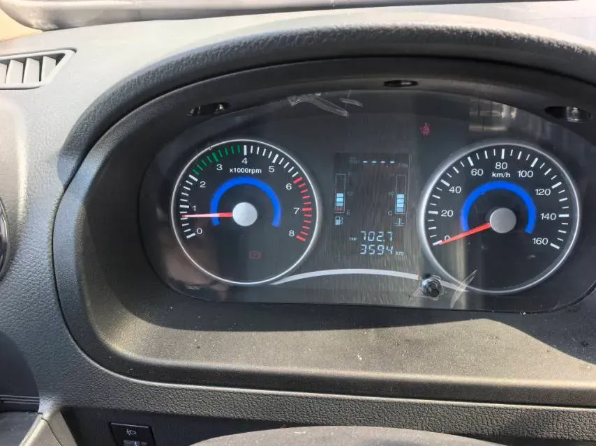 2012 DongFeng Aeolus S30 1.6L 106HP L4 5MT,autocango,china used car exporter,china ev exporter,chinese used car exporter,chinese used ev exporter