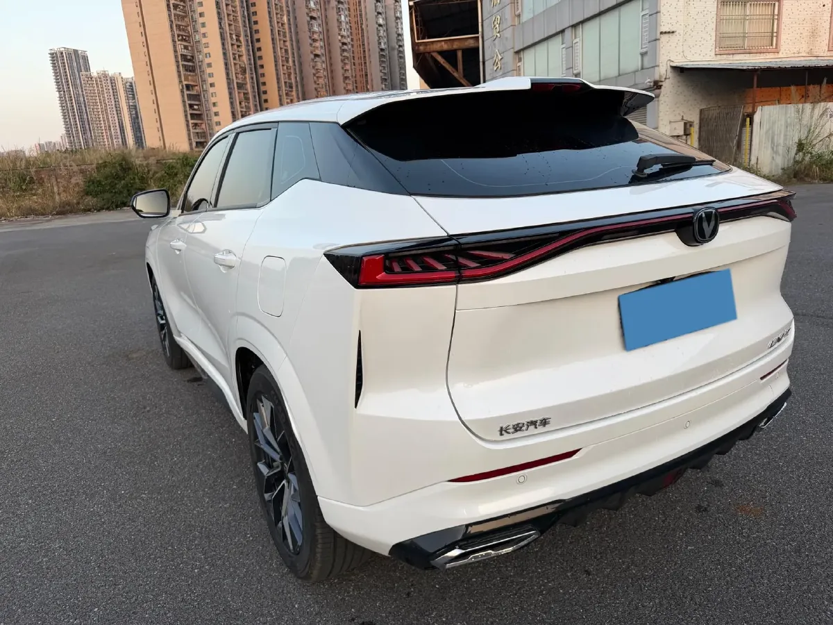 2025 ChangAn UNI-Z 1.5T 188HP L4 7DCT,autocango,china used car exporter,china ev exporter,chinese used car exporter,chinese used ev exporter