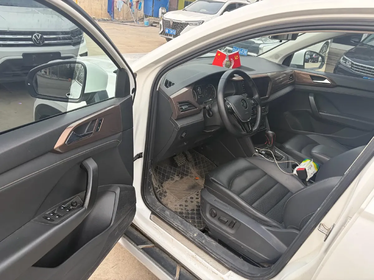 2021 Volkswagen Tharu 1.4T 150HP L4 7DCT,autocango,china used car exporter,china ev exporter,chinese used car exporter,chinese used ev exporter
