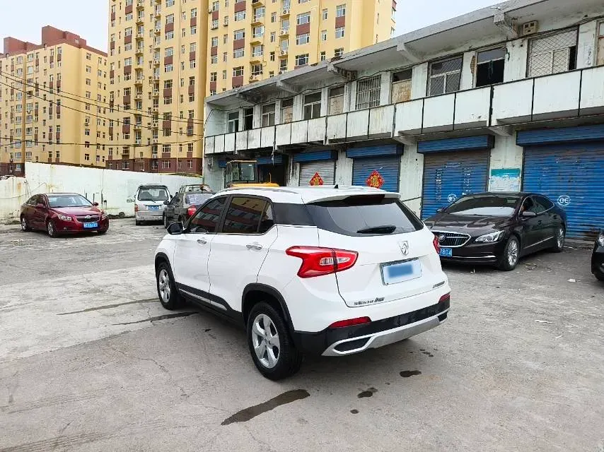 2017 BaoJun 310W 1.5L 105HP L4 6MT,autocango,china used car exporter,china ev exporter,chinese used car exporter,chinese used ev exporter