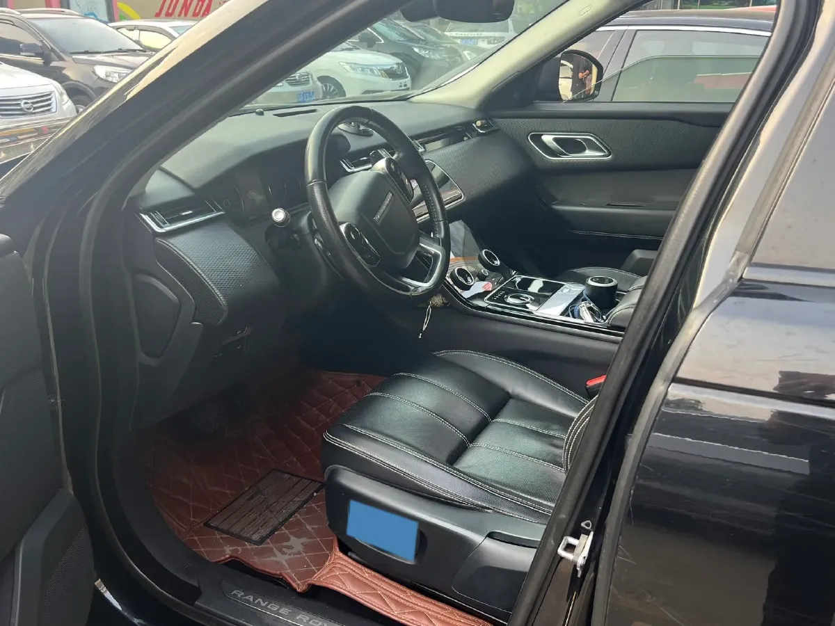 2018 Land Rover Range Rover Velar 2.0T 250HP L4 8AT,autocango,china used car exporter,china ev exporter,chinese used car exporter,chinese used ev exporter