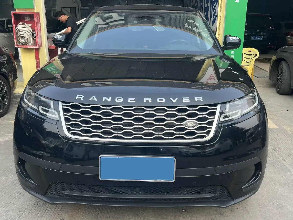 2018 Land Rover Range Rover Velar 2.0T 250HP L4 8AT,autocango,china used car exporter,china ev exporter,chinese used car exporter,chinese used ev exporter