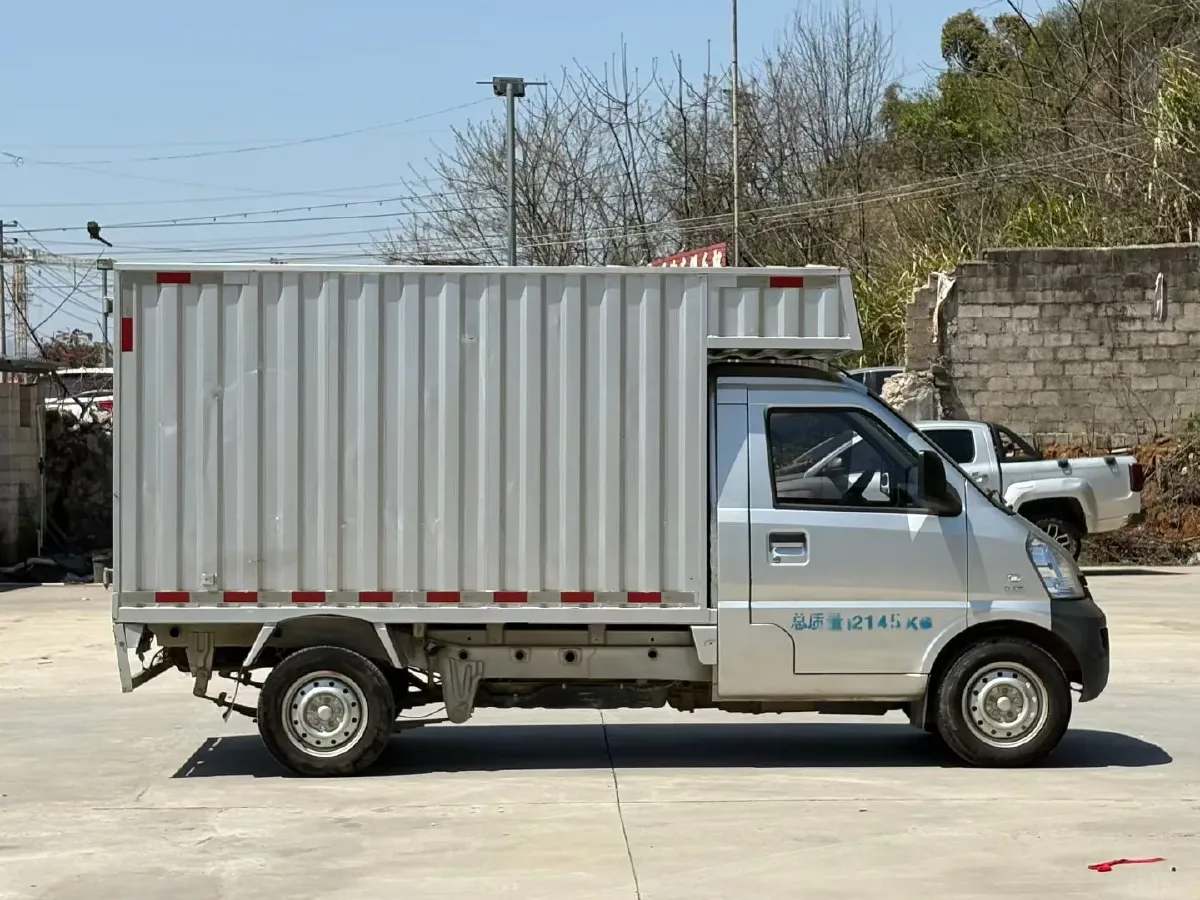 2021 WuLing RongGuang Mini Truck 1.5L 99HP L4 5MT,autocango,china used car exporter,china ev exporter,chinese used car exporter,chinese used ev exporter