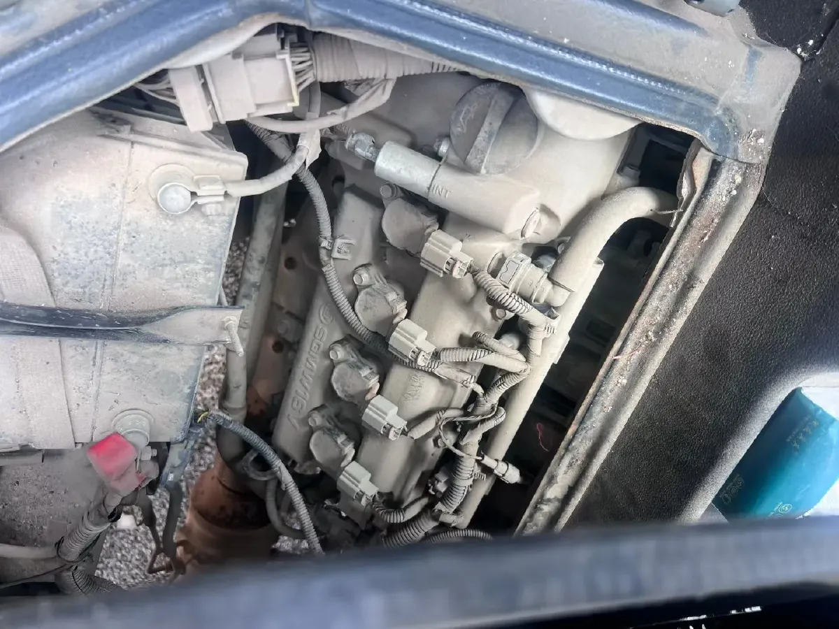 2021 WuLing RongGuang Mini Truck 1.5L 99HP L4 5MT,autocango,china used car exporter,china ev exporter,chinese used car exporter,chinese used ev exporter