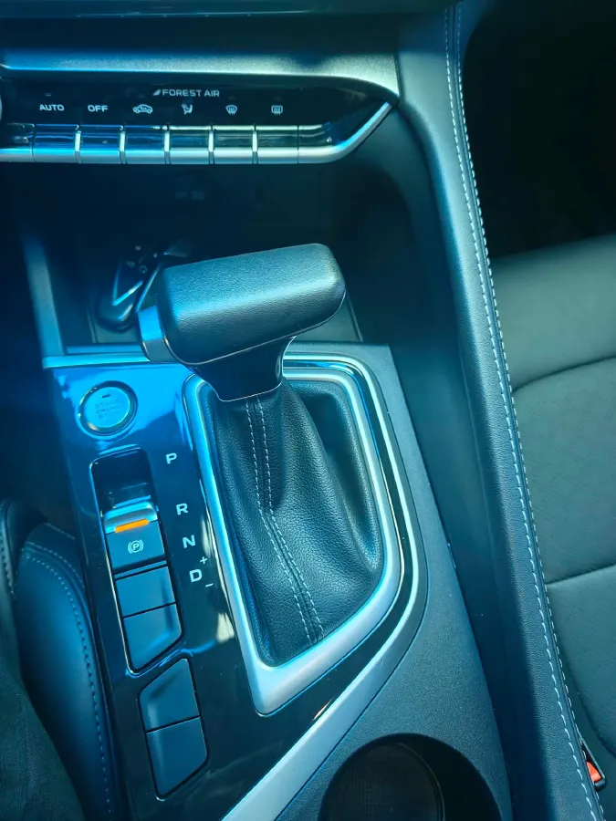 2020 ChangAn Eado 1.6L 128HP L4 6AT,autocango,china used car exporter,china ev exporter,chinese used car exporter,chinese used ev exporter