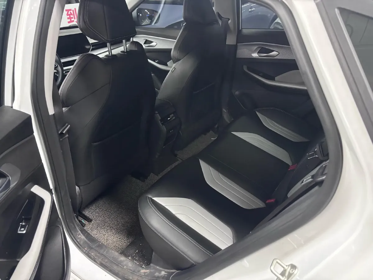 2024 Geely Binray 1.5T 181HP L4 7DCT,autocango,china used car exporter,china ev exporter,chinese used car exporter,chinese used ev exporter