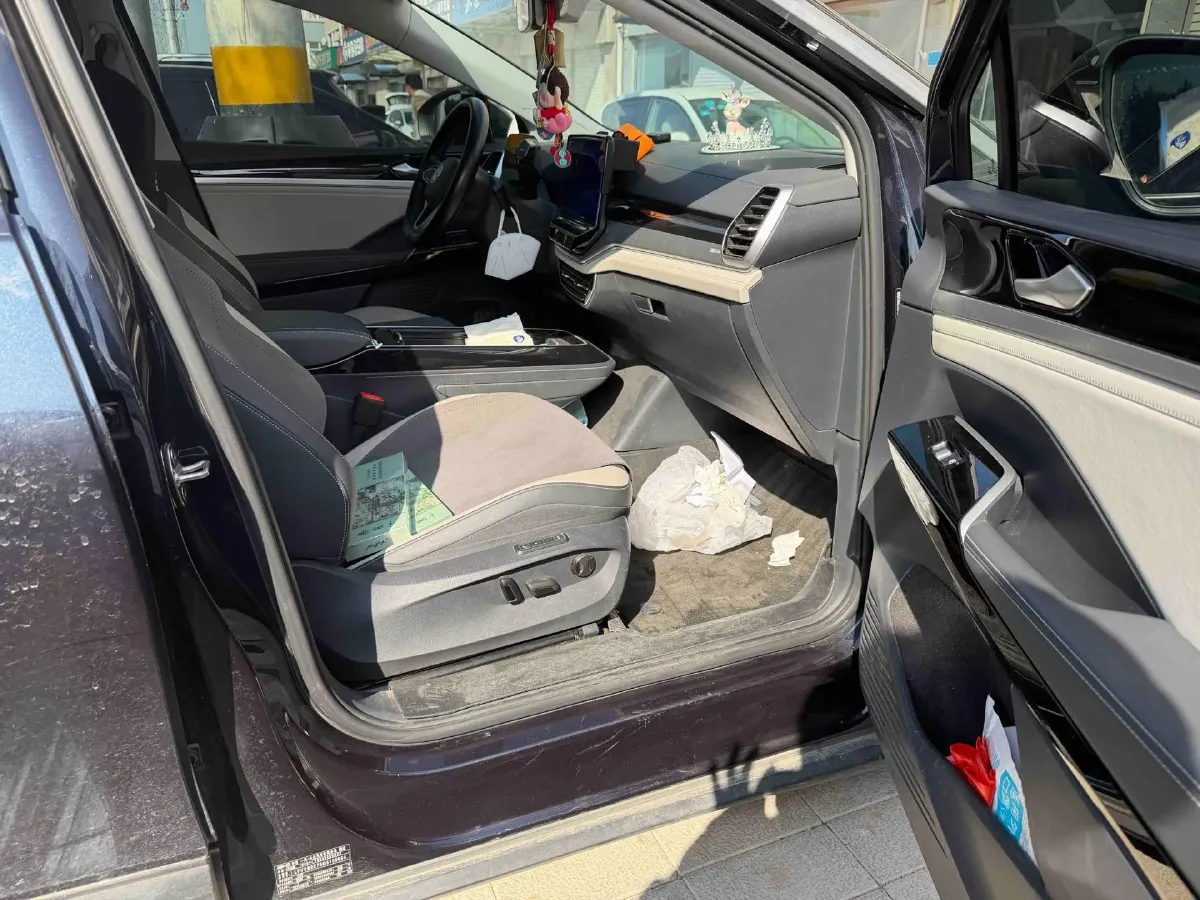 2022 Volkswagen ID.6 Crozz BEV 84.8KWH,autocango,china used car exporter,china ev exporter,chinese used car exporter,chinese used ev exporter