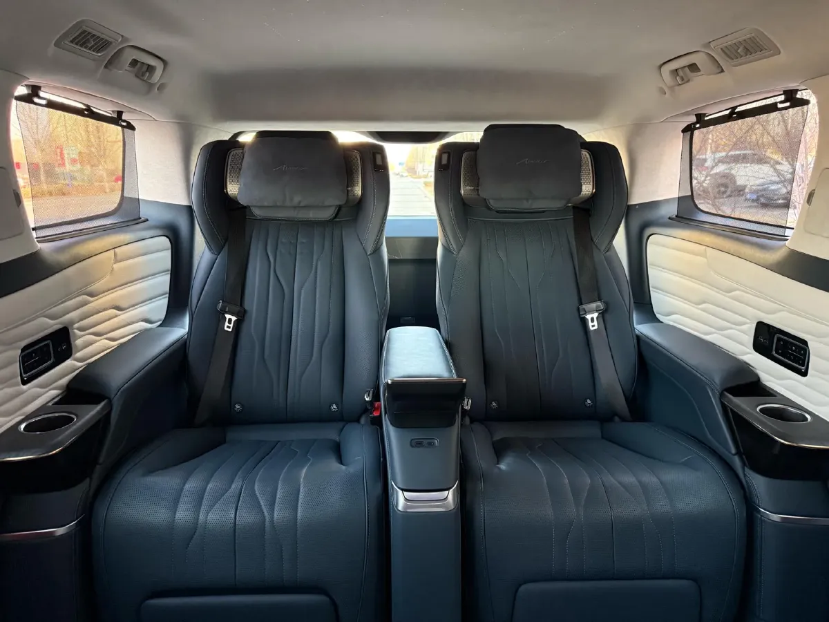 2023 Buick Century 2.0T 237HP L4 9AT,autocango,china used car exporter,china ev exporter,chinese used car exporter,chinese used ev exporter