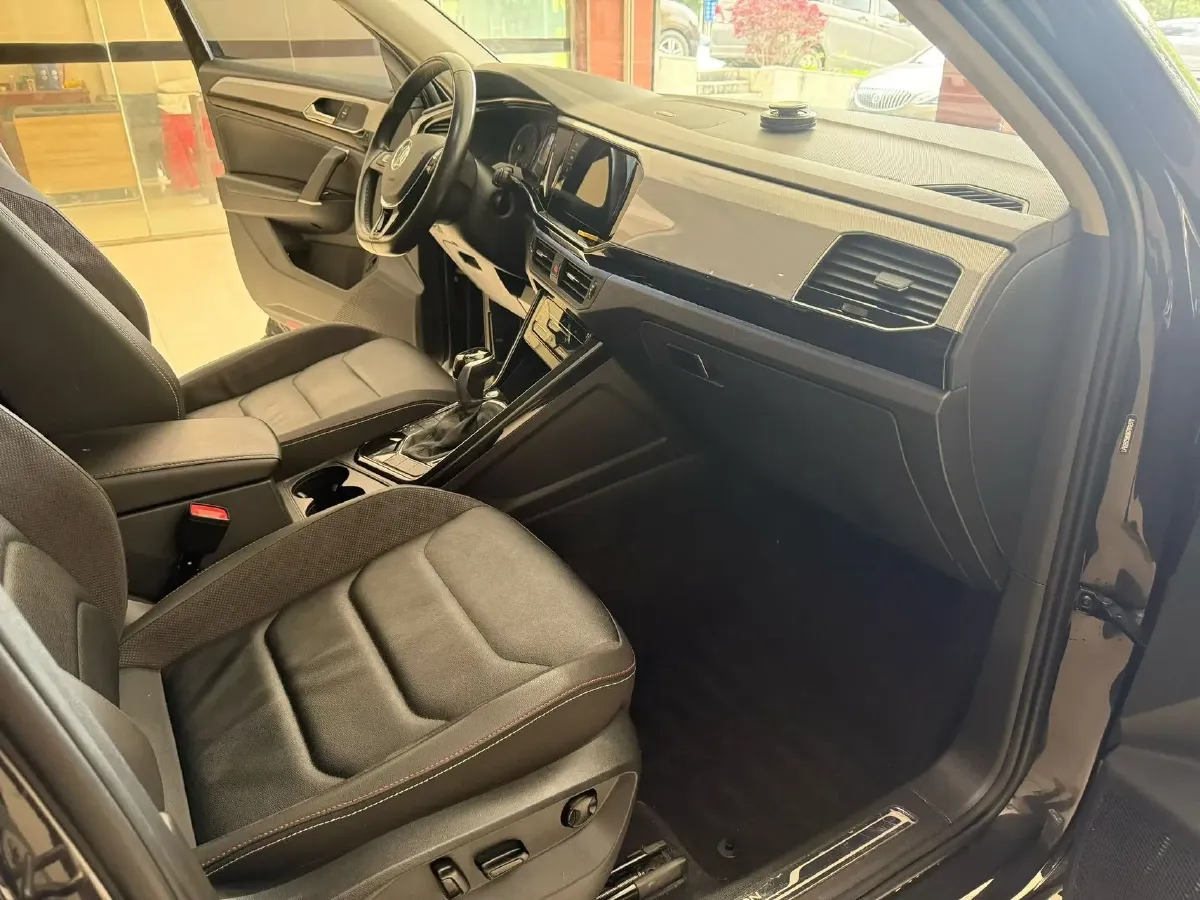 2021 Volkswagen Tayron 1.4T 150HP L4 7DCT,autocango,china used car exporter,china ev exporter,chinese used car exporter,chinese used ev exporter