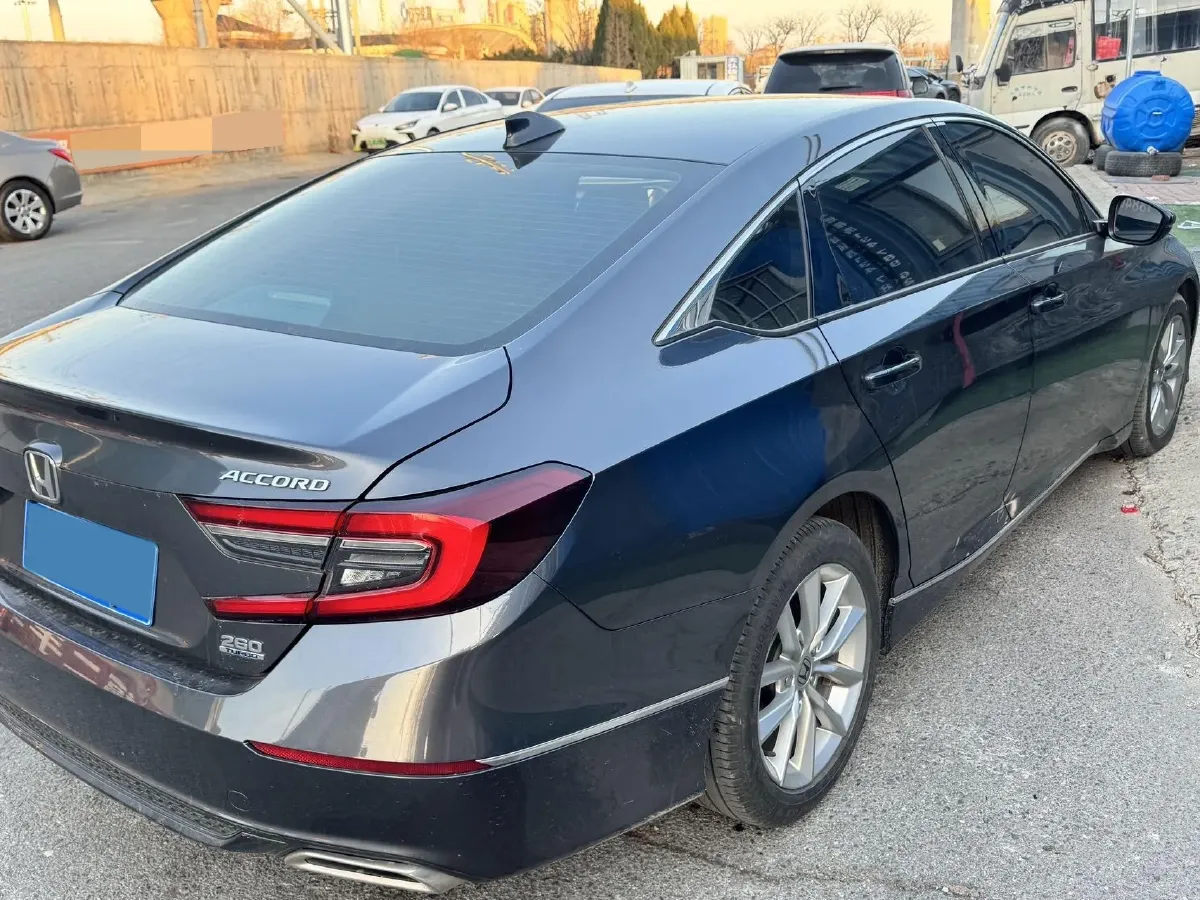 2022 Honda Accord 1.5T 194HP L4 CVT,autocango,china used car exporter,china ev exporter,chinese used car exporter,chinese used ev exporter