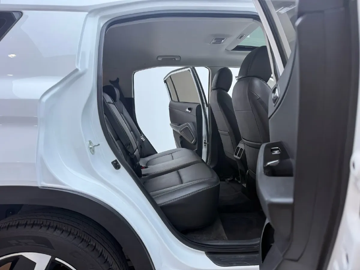 2021 Hyundai ix35 1.4T 140HP L4 7DCT,autocango,china used car exporter,china ev exporter,chinese used car exporter,chinese used ev exporter