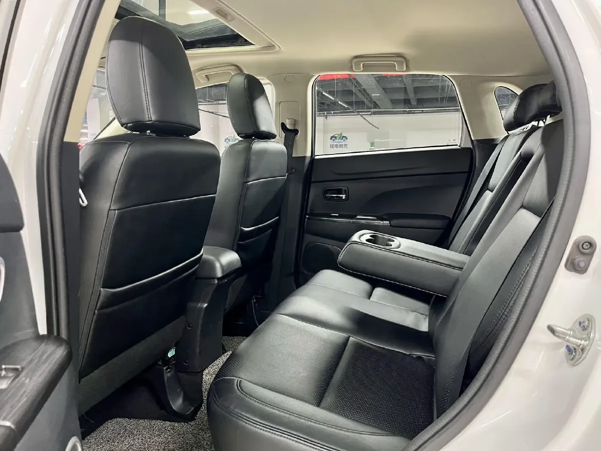 2018 Mitsubishi ASX 2.0L 167HP L4 CVT,autocango,china used car exporter,china ev exporter,chinese used car exporter,chinese used ev exporter