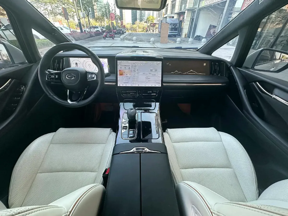 2023 GAC Trumpchi M8 2.0T 190HP L4 E-CVT Hybrid,autocango,china used car exporter,china ev exporter,chinese used car exporter,chinese used ev exporter