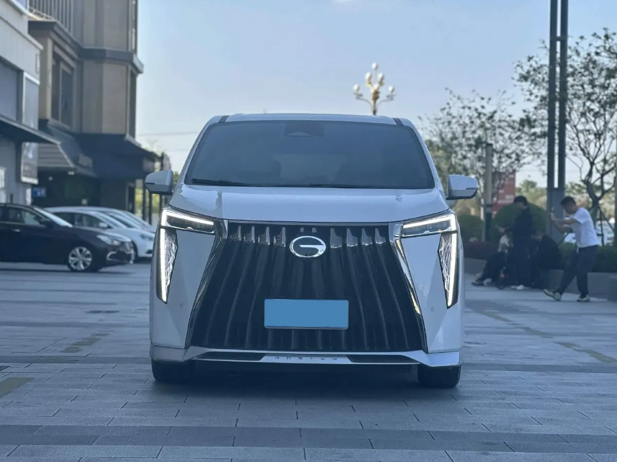 2023 GAC Trumpchi M8 2.0T 190HP L4 E-CVT Hybrid,autocango,china used car exporter,china ev exporter,chinese used car exporter,chinese used ev exporter