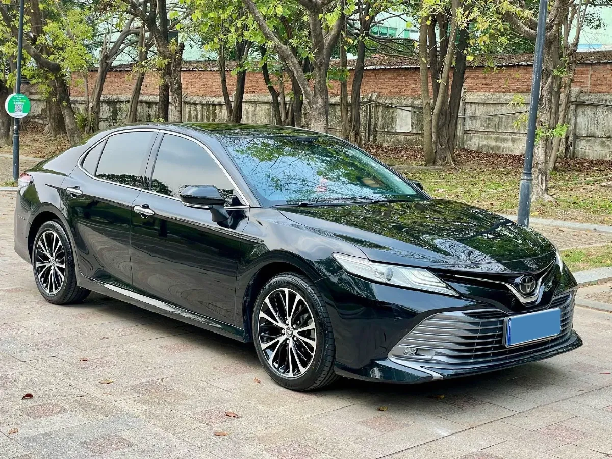 2019 Toyota Camry 2.5L 209HP L4 8AT,autocango,china used car exporter,china ev exporter,chinese used car exporter,chinese used ev exporter