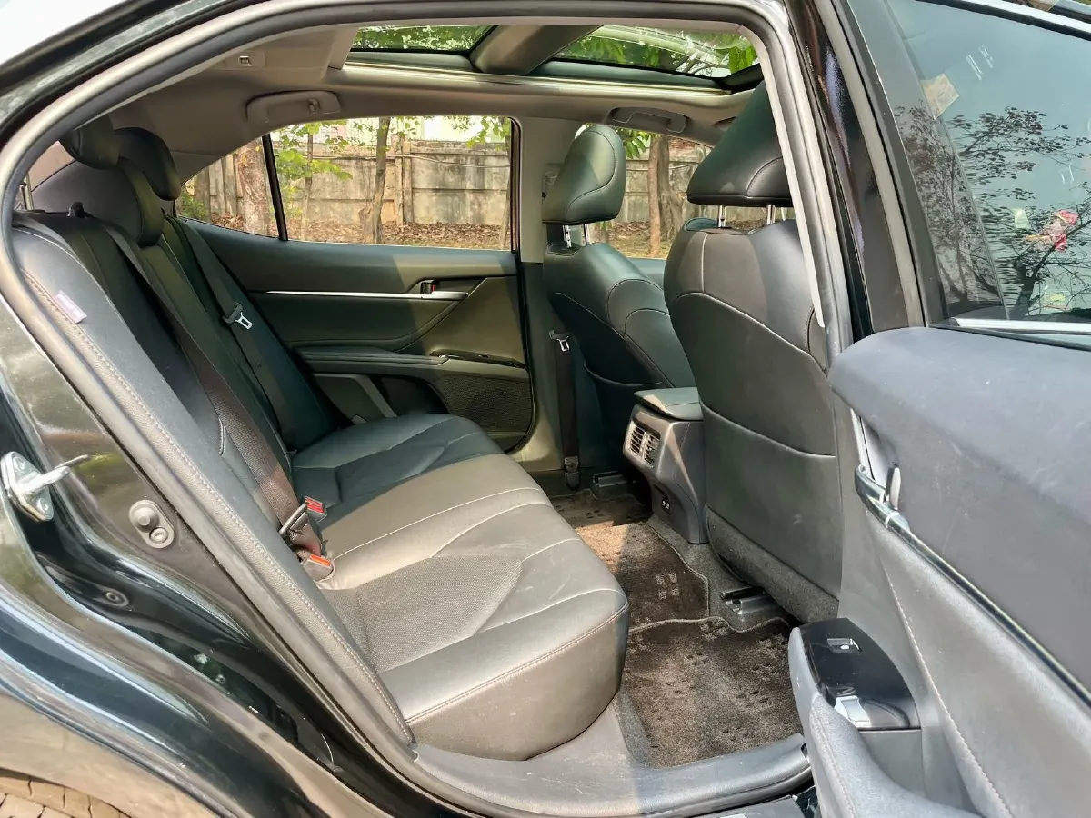 2019 Toyota Camry 2.5L 209HP L4 8AT,autocango,china used car exporter,china ev exporter,chinese used car exporter,chinese used ev exporter